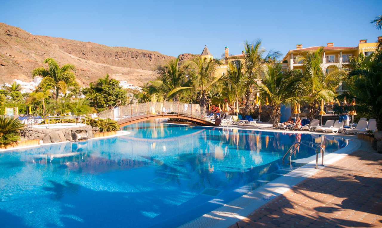 piscine d'hôtel aux Canaries