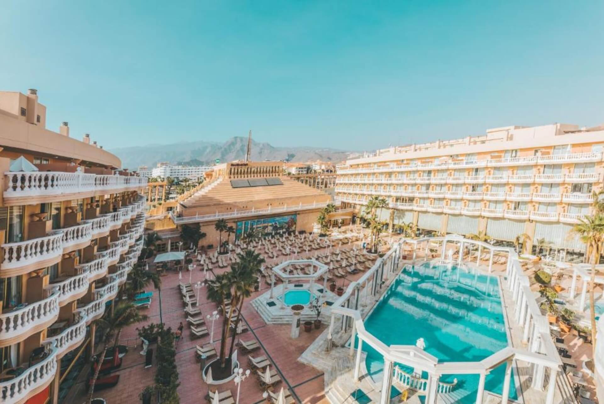 hotel cleopatra palace